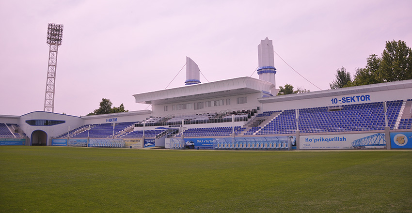 Lokomotiv stadioni - PFL.UZ
