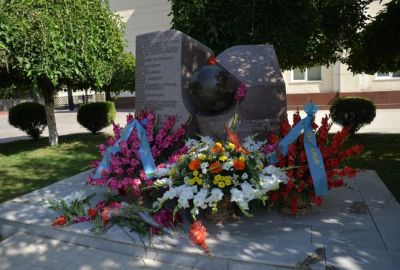 В Ташкенте почтили  память «Пахтакора-79» 