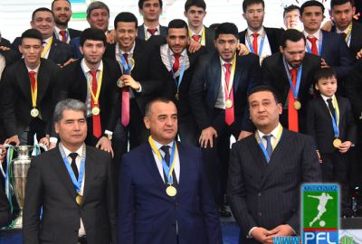 Призёрам Высшей Лиги 2017 года были вручены медали