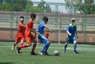 По случаю Международного дня защиты детей был проведен турнир среди слабовидящих и незрячих футболистов