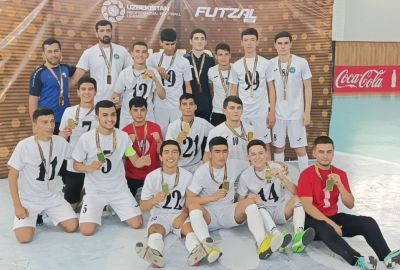 Futzal. U18. “Dinamo” chempion, “Dizak” kumush, “Paxtakor” bronza medallari sohibi